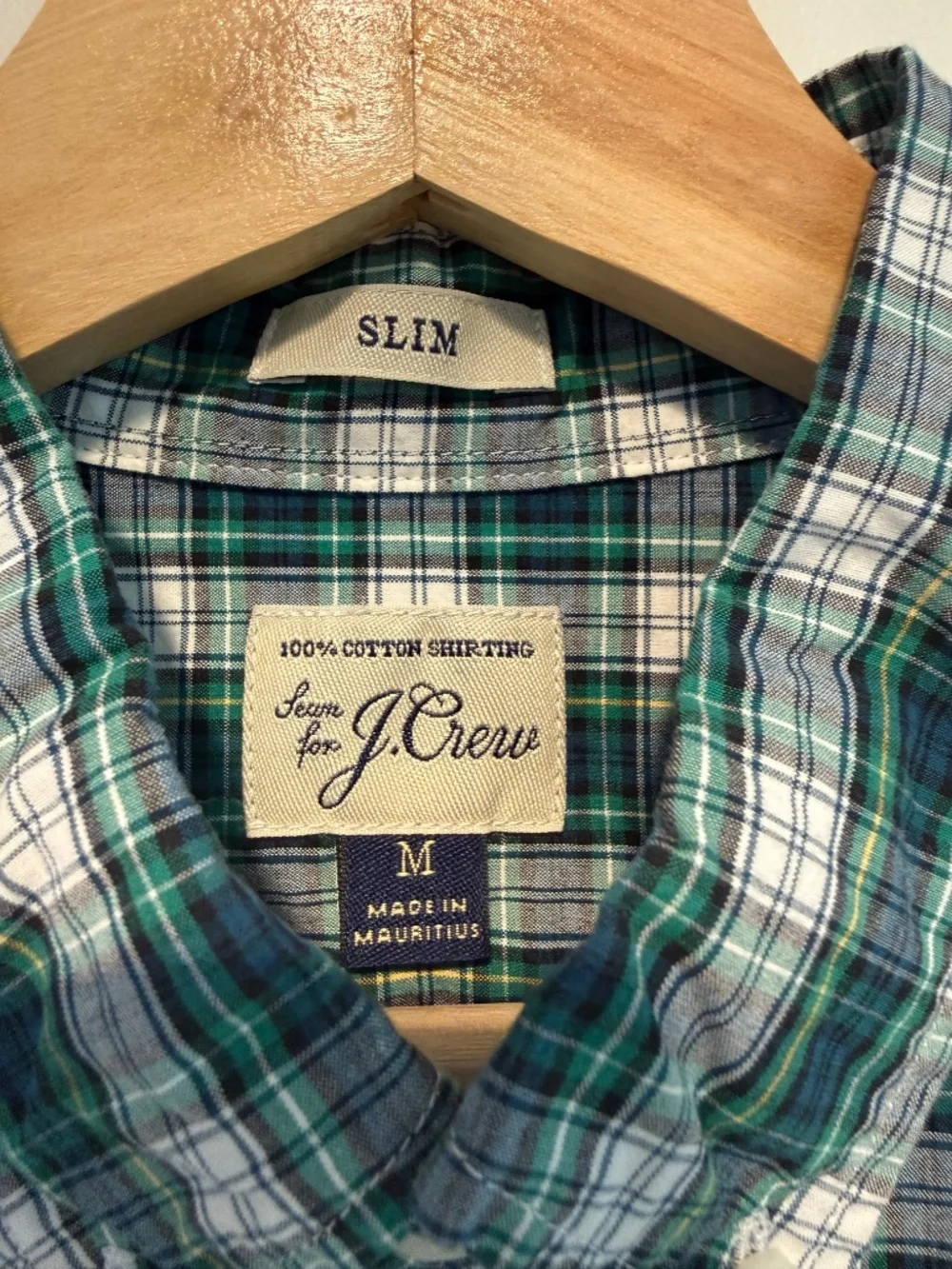 J.Crew Men's Plaid Button Down - SIZE SLIM MEDIUM - 100% Cotton